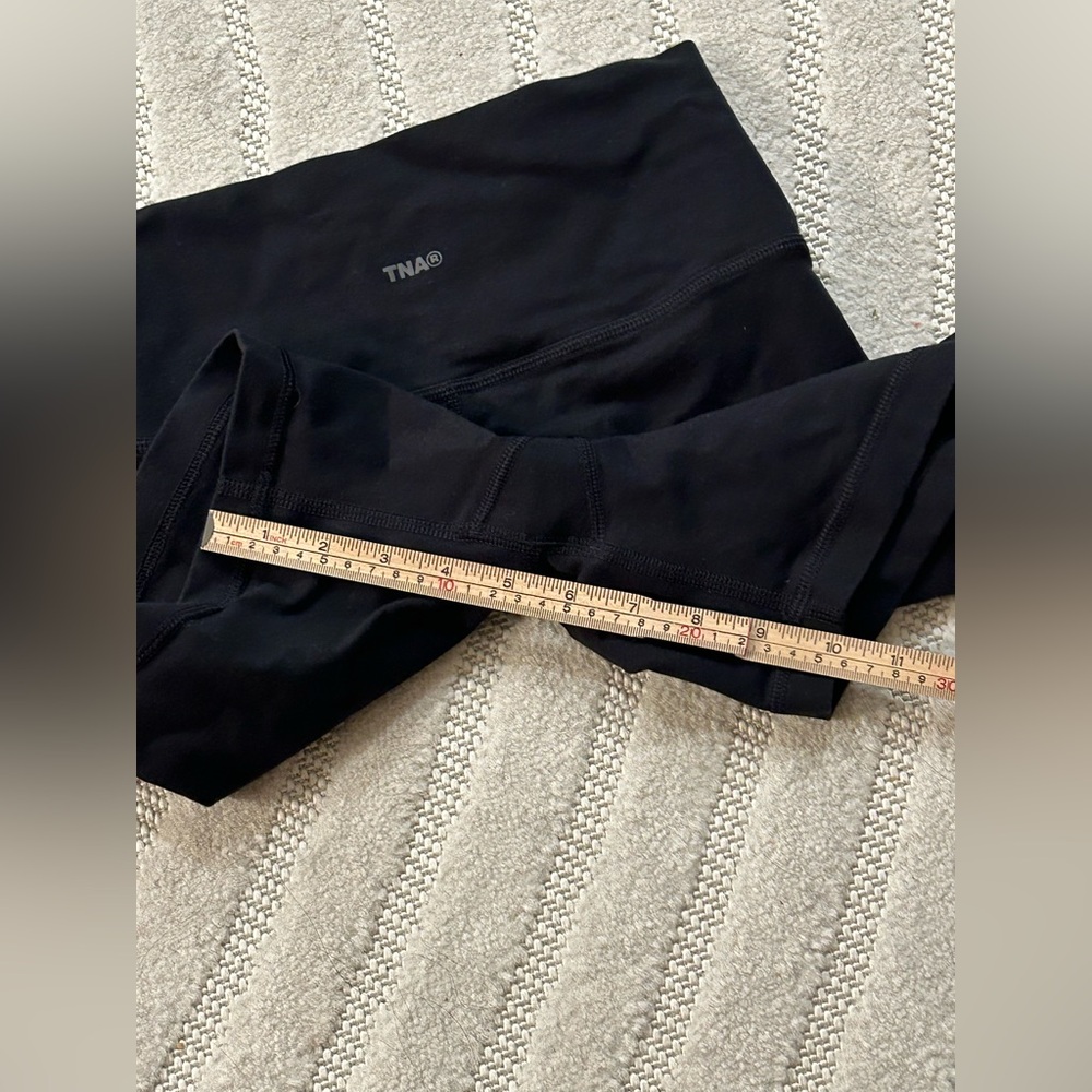 TNA Artizia High Rise Biker Shorts 5” in Black - S - Picture 13 of 13